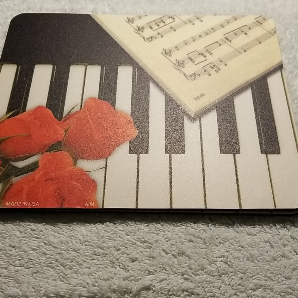 Square piano mouse pad